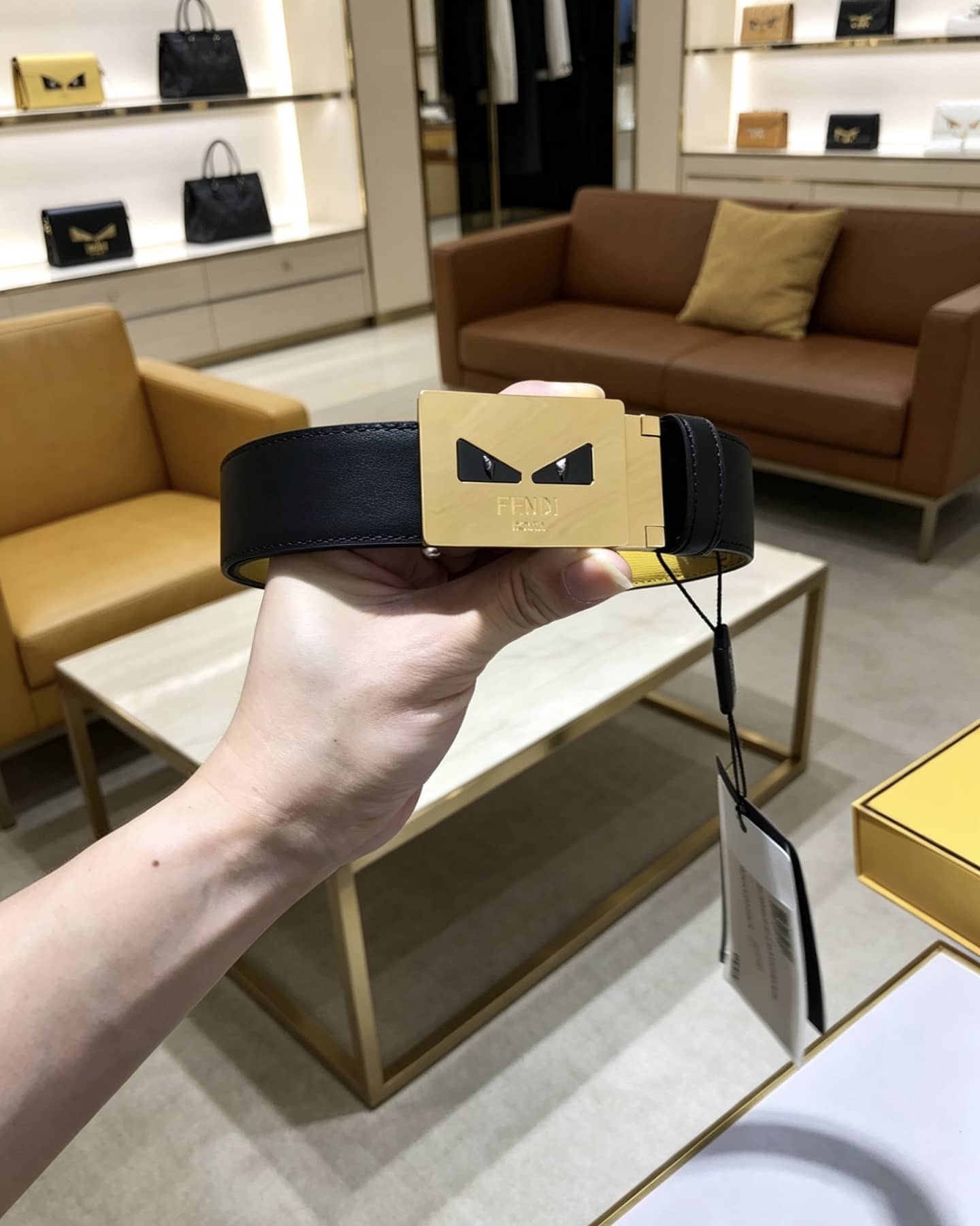 Fendi Belt-004